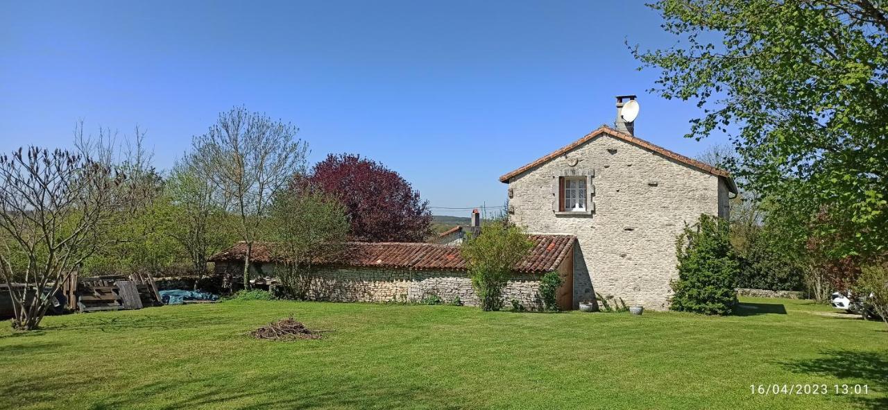 La Maison De Marie Verteuil-sur-Charente Eksteriør billede