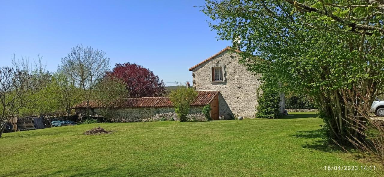 La Maison De Marie Verteuil-sur-Charente Eksteriør billede